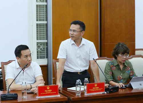 Cục trưởng Cục Thông tin cơ sở và Thông tin đối ngoại Phạm Anh Tuấn