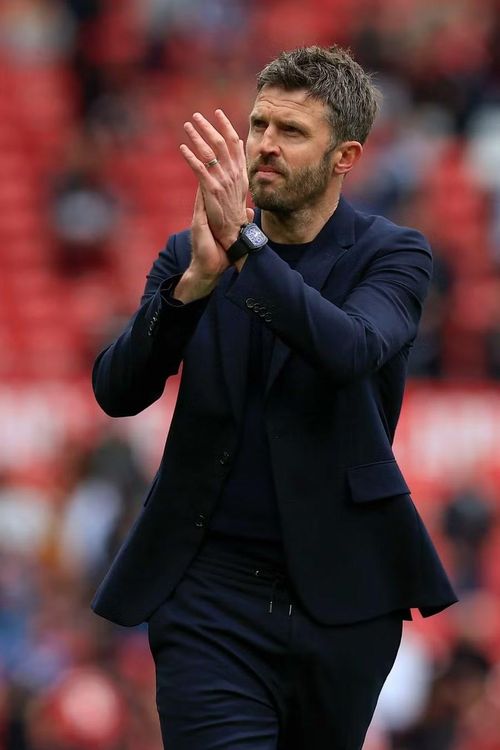Còn với tạm quyền Michael Carrick, từ khi tiếp quản ‘ghế nóng’ Man Utd, đội đã thắng cả Man City, Arsenal, Chelsea, Tottenham và Liverpool tại Ngoại hạng Anh.