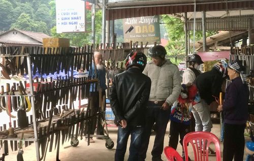 Nếu có dịp ghé thăm vùng đất này, hãy mang về một con dao Phúc Sen, những mảnh hồn của đá, của lửa và của những con người hiên ngang nơi biên cương Tổ quốc.