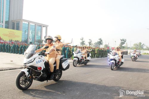 Các lực lượng nghiệp vụ Công an Đồng Nai tại Lễ ra quân thực hiện cao điểm đảm bảo an ninh trật tự dịp đầu năm 2026. Ảnh: Trần Danh