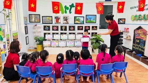 Từ 1/7/2026, lương cơ sở tăng theo đó mức lương của giáo viên cũng tăng tương ứng. Ảnh: MNPDA