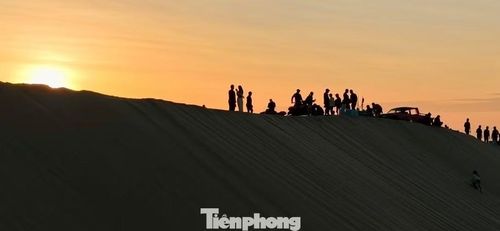 Trong dịp lễ Giỗ Tổ Hùng Vương và 30/4-1/5, Mũi Né cũng là một trong những điểm đến du lịch biển được tìm kiếm nhiều nhất.