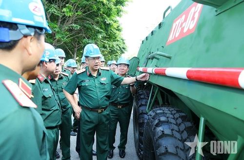 Tổng cục Công nghiệp Quốc phòng đã giao Nhà máy Z111 chủ trì, phối hợp với các đơn vị trong toàn quân nghiên cứu, chế tạo sản phẩm. Ảnh: QĐND