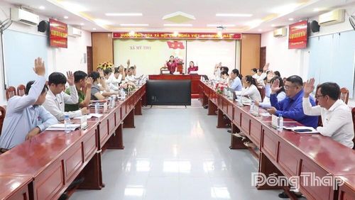 Quang cảnh kỳ họp.