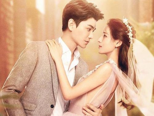 Xuất phát từ hôn ước sắp đặt, mối quan hệ giữa một nữ minh tinh và bác sĩ lạnh lùng dần chuyển hóa thành tình yêu thực sự. Bộ phim tận dụng tối đa yếu tố ngọt ngào với nhiều cảnh hôn trải dài từ giai đoạn đối đầu đến khi gắn bó.