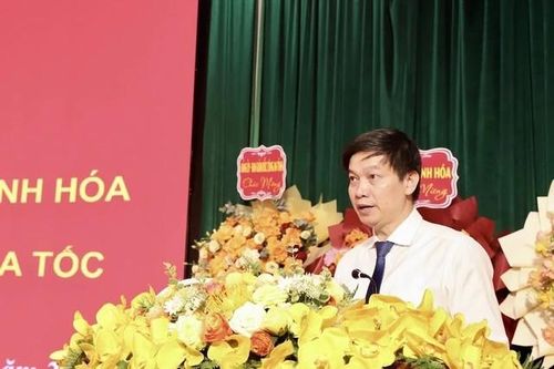 Tiến sĩ, Bác sĩ Lê Văn Cường, Giám đốc Sở Y tế phát biểu tại buổi lễ.