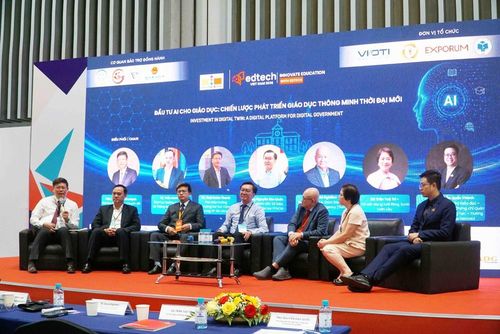 Các chuyên gia thảo luận tại hội thảo. Ảnh: Thu Hoài - TTXVN
