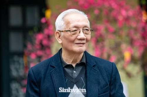 TS Nguyễn Tùng Lâm: "Đừng mắc kẹt trong điểm số, sinh viên muốn phát triển toàn diện hãy nhớ lấy ba chữ: Trí sáng, Tâm an, Thân khỏe".