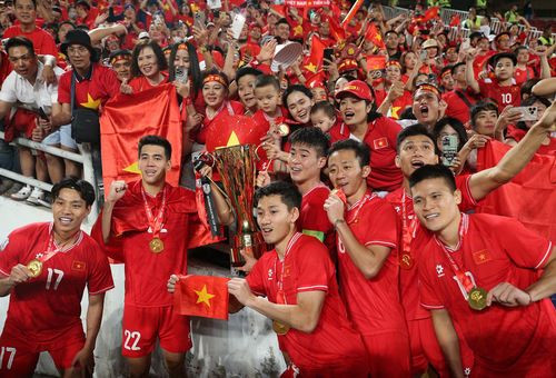 FIFA hứa mức thưởng cho giải đấu mới vượt xa ASEAN Cup truyền thống. Ảnh: SN
