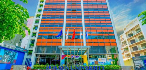 Trường Đại học Hoa Sen - nơi ca sĩ Hồ Văn Cường theo học