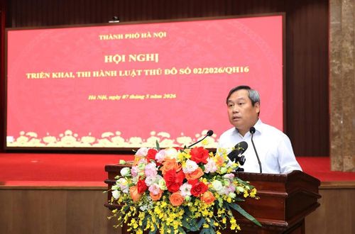 Chủ tịch UBND Thành phố Hà Nội Vũ Đại Thắng phát biểu tại hội nghị. Ảnh: Hoàng Linh