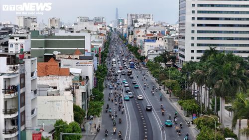 Việc tổ chức lại giao thông theo mô hình làn đường đảo chiều được kỳ vọng sẽ góp phần giảm ùn tắc, nâng cao năng lực lưu thông trên trục đường cửa ngõ dẫn vào sân bay Tân Sơn Nhất trong thời gian tới.