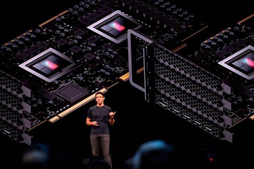 Sân khấu WWDC 2026 - nơi Apple hé lộ thế hệ công nghệ mới. (Nguồn: Getty Images)