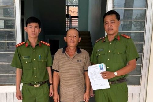 Đối tượng Dương Hoàng Hiếu bị cấm đi khỏi nơi cư trú. Ảnh: Công an tỉnh Tây Ninh.