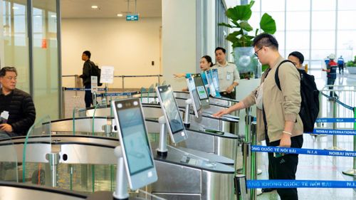  Cần xác minh chặt chẽ trước khi áp dụng biện pháp tạm hoãn xuất cảnh đối với người nộp thuế. Ảnh minh họa: VIẾT LONG 