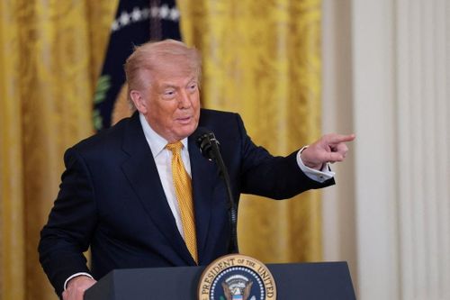  Tổng thống Trump dừng "Dự án Tự do" chỉ sau một ngày triển khai với lý do thỏa thuận hòa bình với Iran đang có tiến triển. Ảnh: Reuters. 