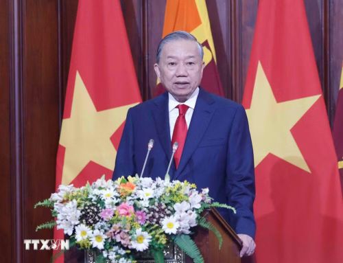  Tổng Bí thư, Chủ tịch nước Tô Lâm phát biểu tại buổi gặp gỡ báo chí nhân thăm cấp Nhà nước Sri Lanka. Ảnh: TTXVN 