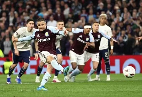 Đối thủ của Aston Villa trong trận chung kết sẽ là Freiburg, đội thắng Braga với tổng tỷ số 4-3 qua 2 lượt trận bán kết Europa League.