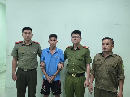 Bùi Trung Quốc bị Công an TPHCM tạm giữ. Ảnh: Công an TPHCM.