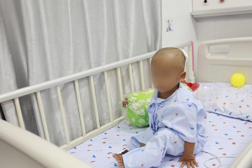 Sức khỏe em bé hiện đã ổn định hơn.