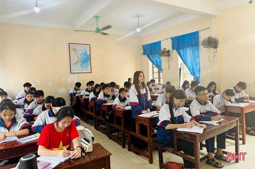 Học sinh Trường THCS Cương Gián chuẩn bị kiến thức cho lần thi thử thứ 5 được tổ chức vào tuần sau.
