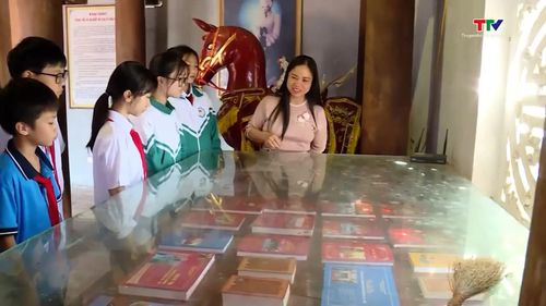 Đền thờ Lê Văn Hưu là nơi giáo dục truyền thống hiếu học cho thế hệ trẻ