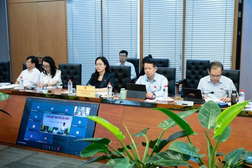 Các đại biểu tham dự phiên họp