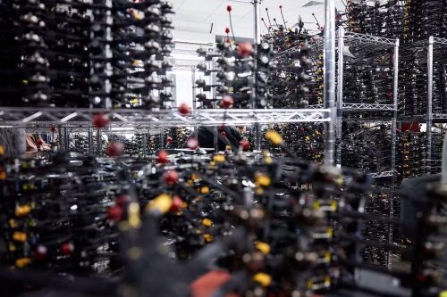 Đợt chi thứ hai với trị giá khoảng 6 tỷ euro cũng sẽ liên quan đến việc mua sắm máy bay không người lái, đặc biệt là UAV tấn công tầm xa.
