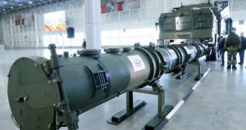 Tên lửa hành trình của Iskander-K thường được cho là sử dụng biến thể 9M728 hoặc 9M729. Chính mẫu 9M729 từng trở thành tâm điểm căng thẳng giữa Nga và Mỹ liên quan tới Hiệp ước Các lực lượng hạt nhân tầm trung INF.