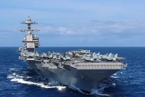 Iran phóng tên lửa vào tàu khu trục Mỹ khi di chuyển qua eo biển Hormuz để vào vịnh Oman. Ảnh: Hải Quân Mỹ.