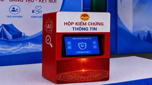Hộp kiểm chứng thông tin tại Hội trại bảo vệ nền tảng tư tưởng của Đảng