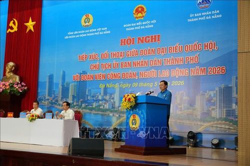 Ủy viên Trung Đảng, Phó Chủ tịch Ủy ban MTTQ Việt Nam, Chủ tịch Tổng Liên đoàn Lao động Việt Nam Nguyễn Anh Tuấn phát biểu tại Hội nghị. Ảnh: Anh Dũng/TTXVN