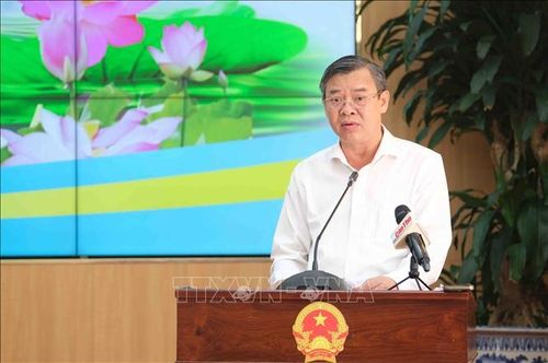 Chủ tịch UBND thành phố Cần Thơ Trương Cảnh Tuyên phát biểu tại Hội nghị.
