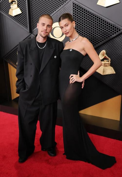 Justin Bieber và Hailey Bieber tại lễ trao giải Grammy 2026. Ảnh: Getty Images