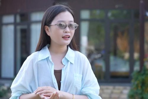Chị Huyền My, một người trẻ yêu du lịch, đã quyết định lựa chọn vùng biển còn hoang sơ nơi làng chài để xây dựng khu nghỉ dưỡng Chài Homestay