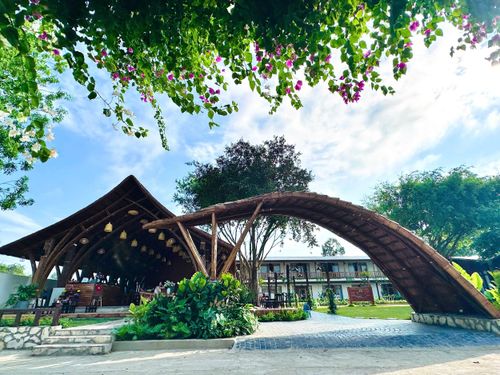 Kiến trúc ấn tượng của khu nghỉ dưỡng mang hơi thở làng chài tại Nam Sầm Sơn
