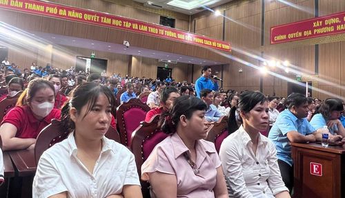 Công nhân kiến nghị nhiều vấn đề "nóng" liên quan đến an sinh xã hội