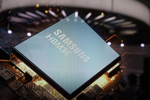  Giá chip tăng cao giúp Samsung thu về lợi nhuận khổng lồ. Ảnh: Bloomberg. 
