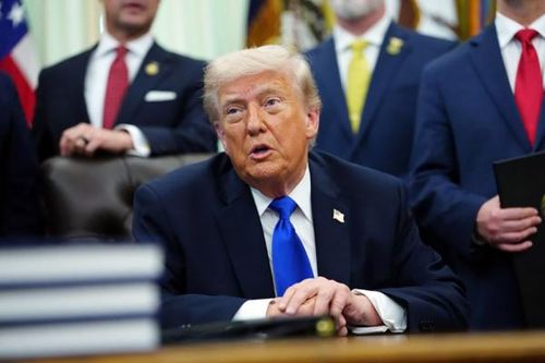Tổng thống Mỹ Donald Trump đã bác bỏ phiên bản đề xuất hòa bình từ phía Iran. Ảnh: Bloomberg