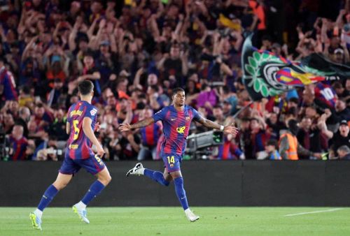  Rashford có danh hiệu vô địch quốc gia đầu tiên trong sự nghiệp. 