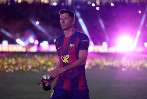  Robert Lewandowski có thể rời Barca sau mùa này. Chân sút người Ba Lan vô địch quốc gia ở 14 trên tổng số 18 mùa trong sự nghiệp đỉnh cao. 