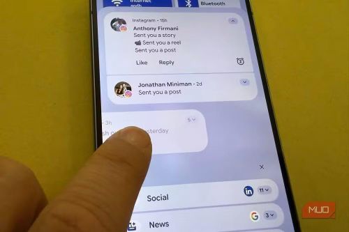 Giới công nghệ đánh giá Android hiện vẫn là nền tảng di động có hệ thống quản lý thông báo mạnh và linh hoạt bậc nhất thị trường, đặc biệt khi kết hợp Notification History với Snooze, người dùng có thể biến chiếc smartphone thành một “trợ lý thông minh” thực thụ thay vì chỉ dùng theo kiểu vuốt xóa thông báo đầy lãng phí như trước đây.(Ảnh: MUO)