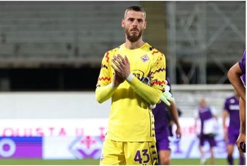 Trong một diễn biến khác, theo BT Sports, thủ môn De Gea ưu tiên ở lại Fiorentina sau mùa giải 2025/26 tuy nhiên cũng sẵn sàng tái hợp MU nếu được đội bóng này mời gọi.