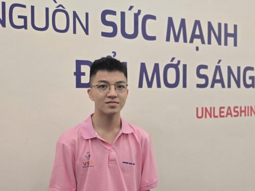 Theo Gia Minh, việc được học tập tại phòng STEM Innovation Petrovietnam đã giúp học sinh có thêm cơ hội tiếp cận công nghệ mới và rèn luyện tư duy sáng tạo.