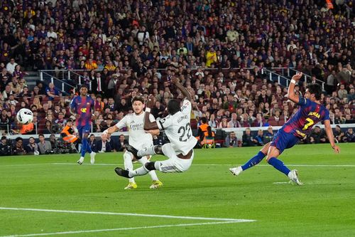 Barca giải quyết trận đấu trong 18 phút. Ảnh: EFE