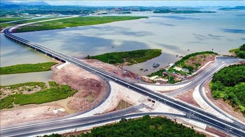Cao tốc Vân Đồn - Móng Cái (Quảng Ninh). Ảnh minh họa: TTXVN