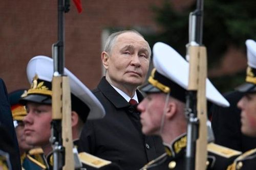 Tổng thống Nga Vladimir Putin tại lễ duyệt binh ngày 9/5 ở Moscow - Ảnh: Getty Images