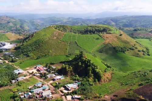 Khu vực núi lửa thuộc Công viên Địa chất toàn cầu UNESCO Đắk Nông giàu tiềm năng để phát triển cây ăn trái