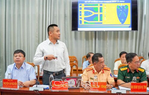 Ông Nguyễn Mạnh Hùng, Chuyên viên Vụ Học sinh, sinh viên, Bộ Giáo dục và Đào tạo, thông tin phương án bố trí sân khấu, cung đường chạy và các khu vực phục vụ sự kiện “S-Race 2026”.