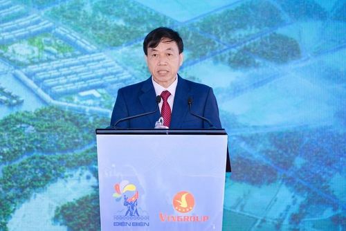 Chủ tịch UBND tỉnh Điện Biên Lê Văn Lương phát biểu tại lễ động thổ.